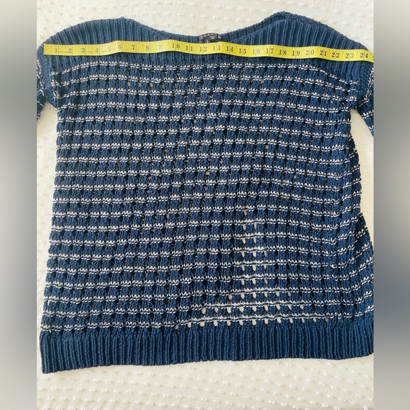 Theory Oversized Knit Sweater - Picture 11 of 11